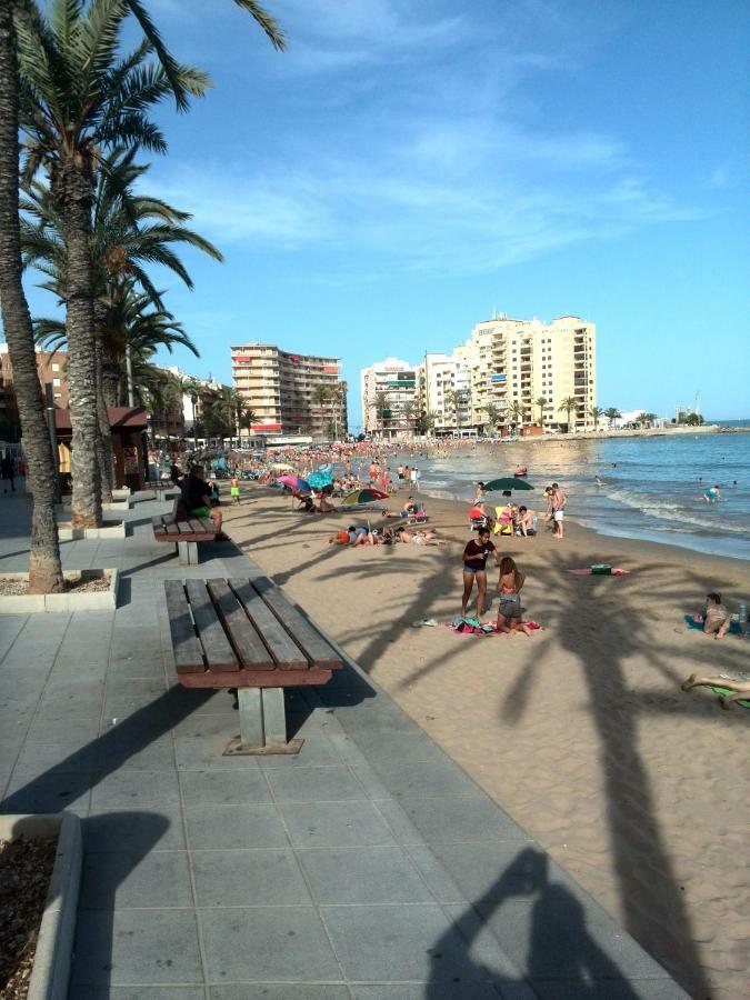 Apartment Travesia De Santomera Torrevieja Exteriér fotografie